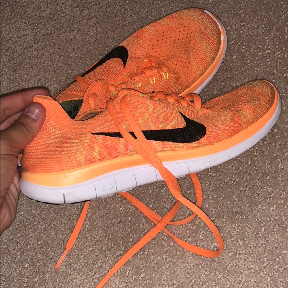 Nike gym shoes